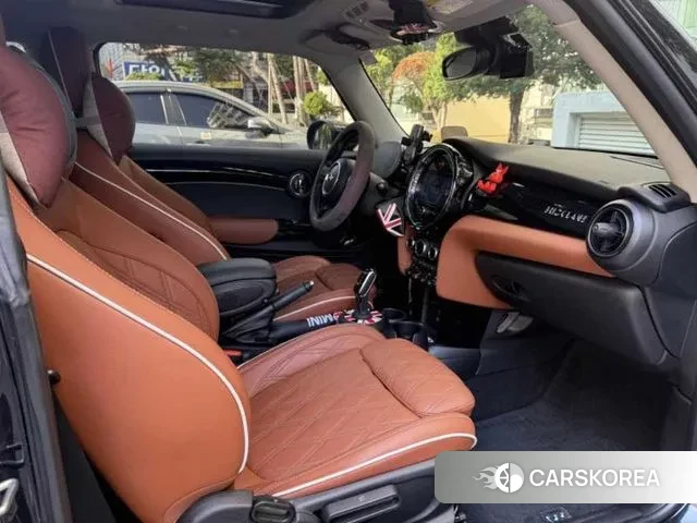 Mini Cooper S 2022 Черный из Кореи, фото 4