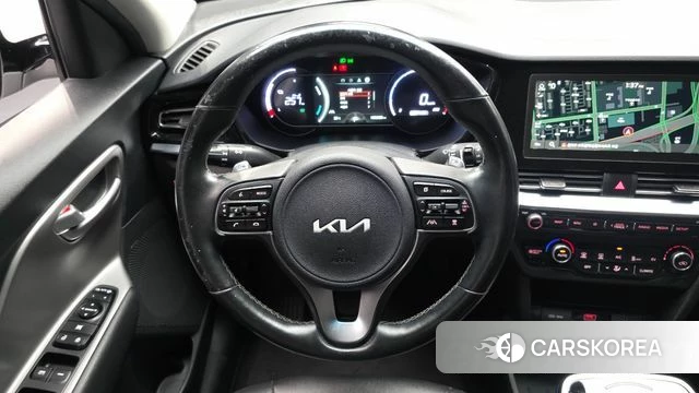 Kia Niro Plus 2022 Белый из Кореи, фото 4