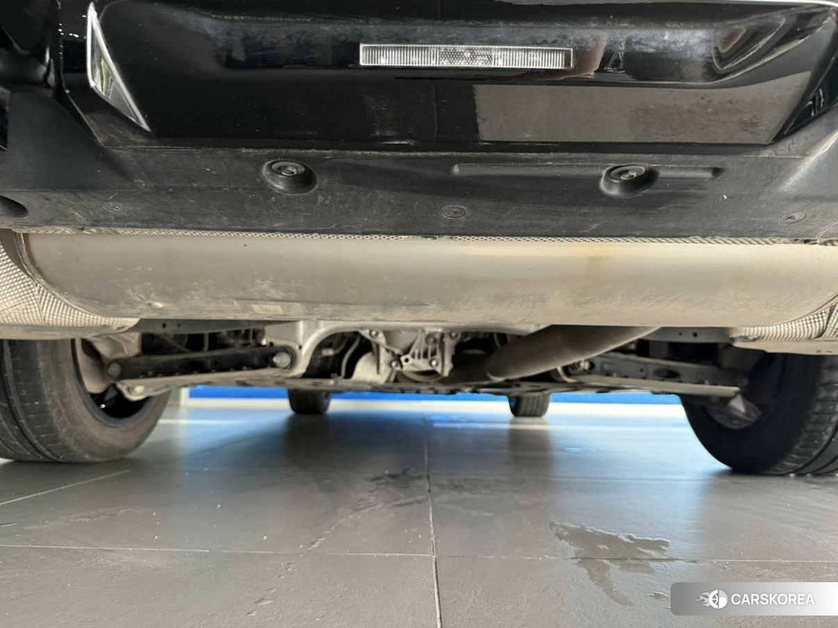 BMW 5 series 2024 Черный из Китая, фото 4