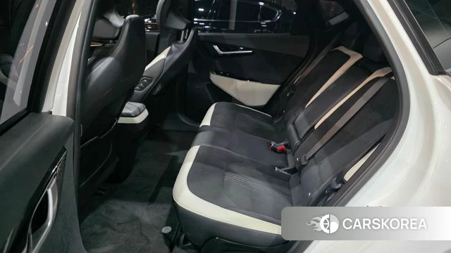 Kia EV6 2022 Белый из Кореи, фото 4