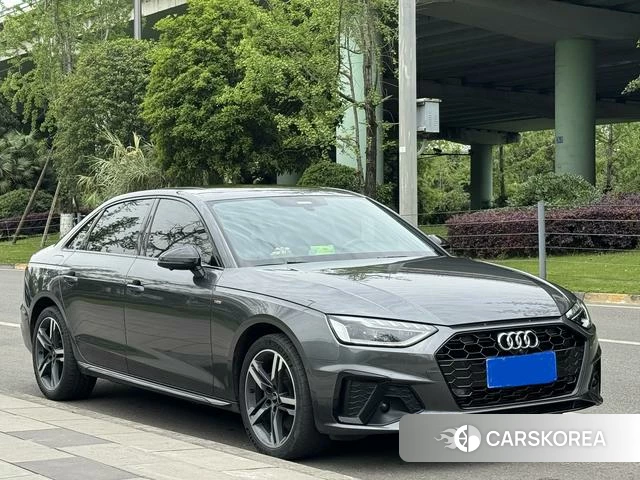 Audi A4L 2023 Черный из Китая, фото 4