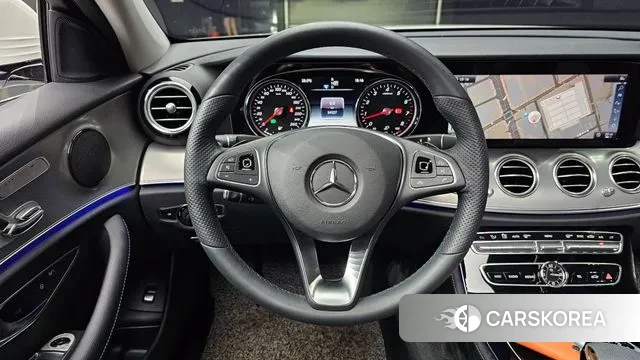 Mercedes-Benz E-Class W213 2018 Белый из Кореи, фото 4