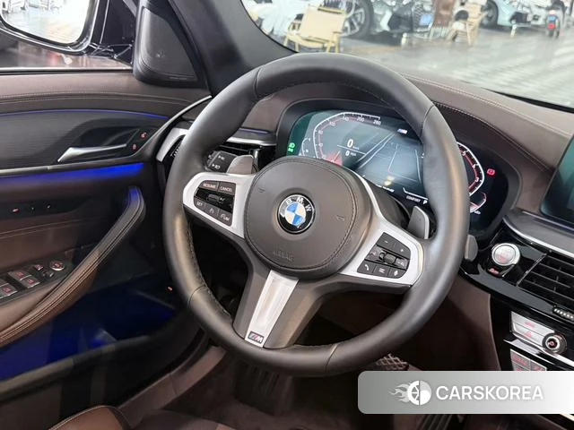 BMW 5 series 2021 Черный из Китая, фото 4