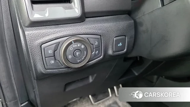 Ford Ranger 3rd Generation 2022 Черный из Кореи, фото 4