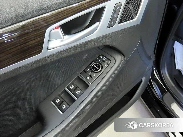 Genesis G80 2018 Черный из Кореи, фото 4