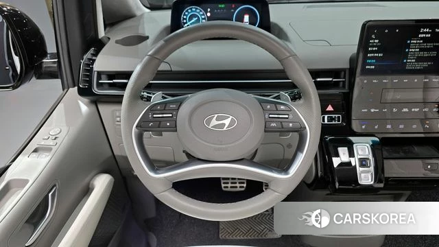 Hyundai Staria 2024 Черный из Кореи, фото 4