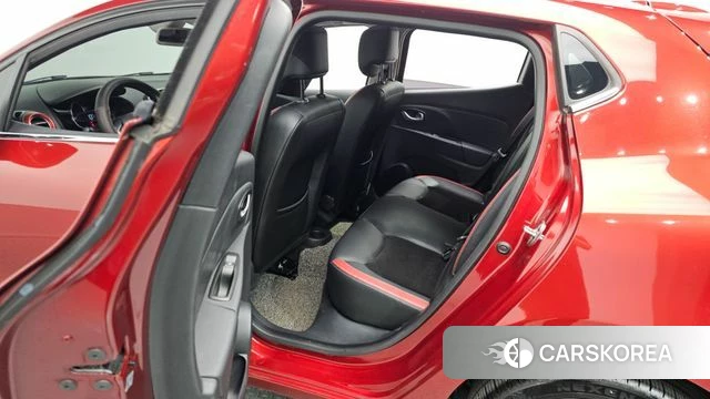 Renault Korea (Samsung) Clio 2019 Красный из Кореи, фото 4