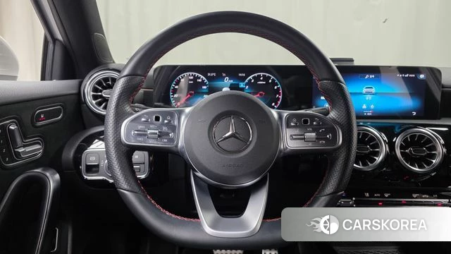 Mercedes-Benz A-Class W177 2021 Белый из Кореи, фото 4
