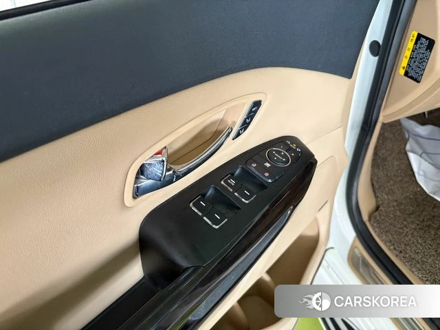 Kia The New Carnival 2018 Белый из Кореи, фото 4