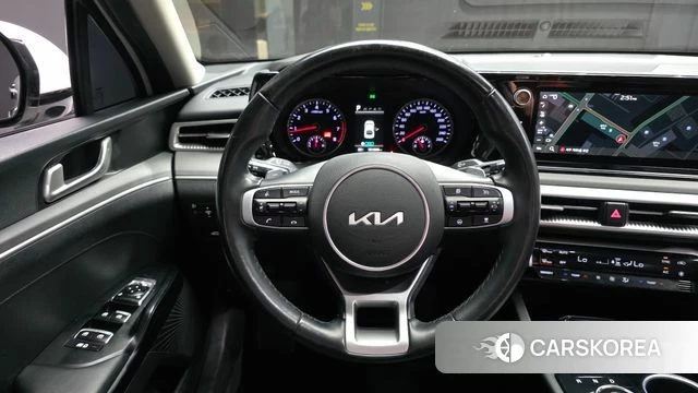 Kia K5 3rd generation 2022 Белый из Кореи, фото 4