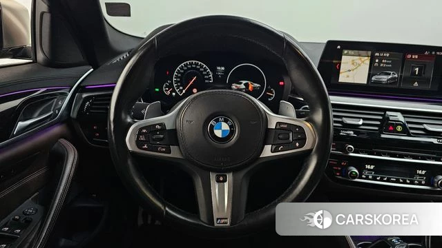 BMW 5 Series (G30) 2019 Черный из Кореи, фото 4