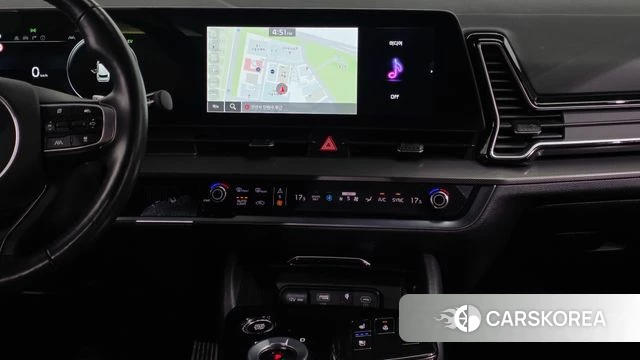 Kia Sportage 5th Generation Hybrid 2023 Белый из Кореи, фото 4