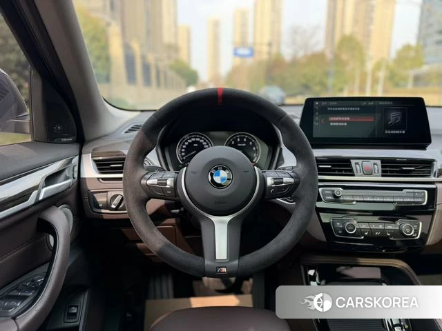 BMW X1 id 3913699 из Китая 4