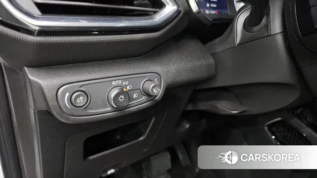 Chevrolet (GM Daewoo) Trailblazer 2021 Белый из Кореи, фото 4