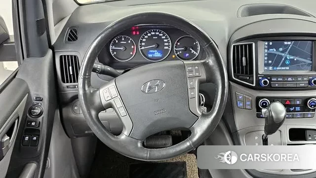 Hyundai The New Grand Starex 2018 Серебристо-серый из Кореи, фото 4