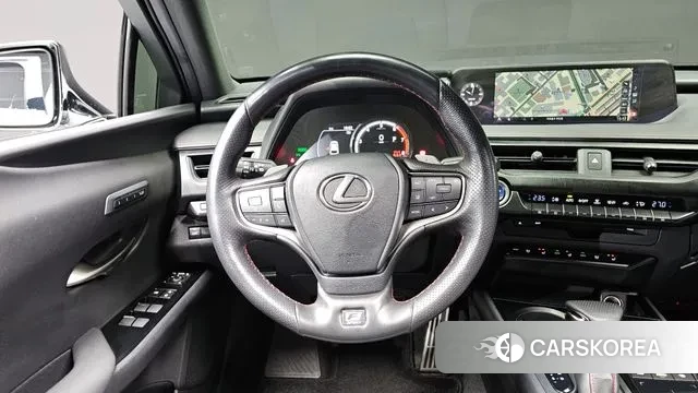 Lexus UX250h 2020 Белый из Кореи, фото 4