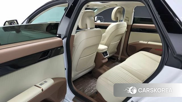 Hyundai Grandeur Hybrid (GN7) 2025 Белый из Кореи, фото 4