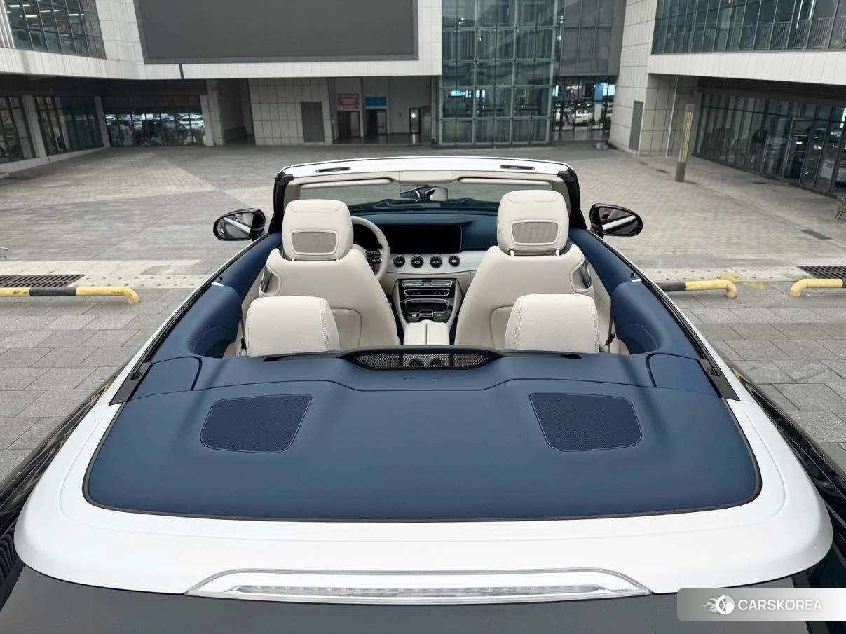 Mercedes-Benz E-class (imported) 2021 Зеленый из Китая, фото 4