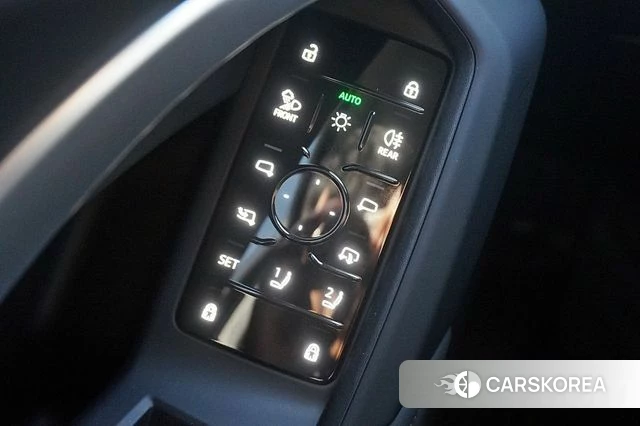 Audi Q5 (80A) 2025 Белый из Кореи, фото 4