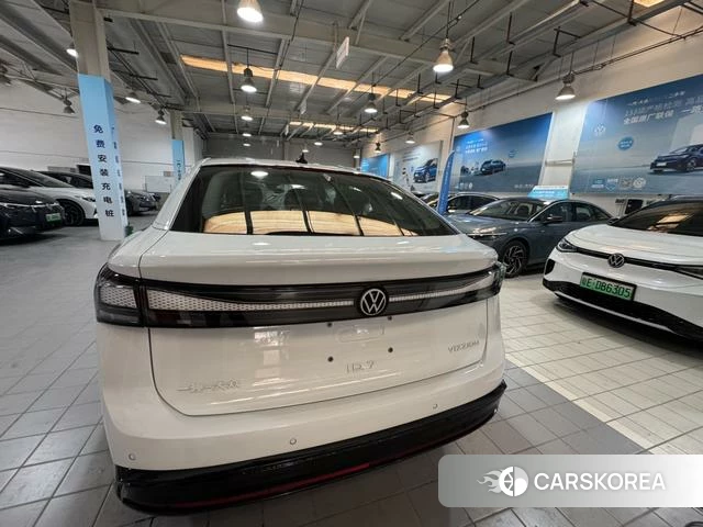 Volkswagen ID.7 VIZZION 2026 Белый из Китая, фото 4