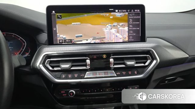 BMW X4 (G02) 2023 Черный из Кореи, фото 4