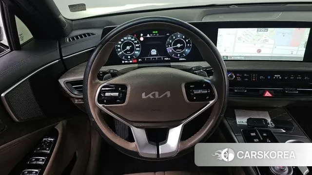 Kia K8 2024 Серебристо-серый из Кореи, фото 4