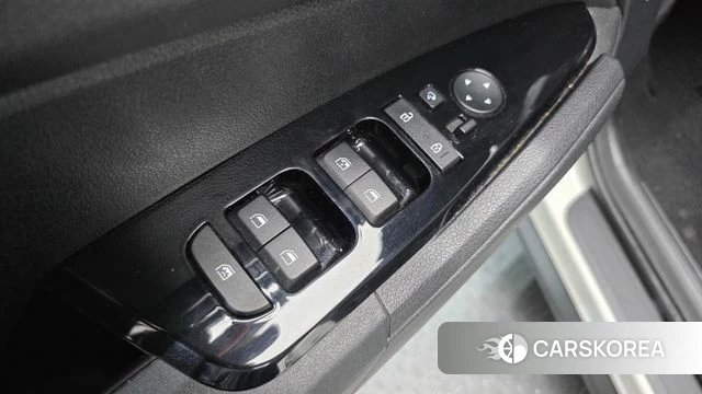 Kia Sportage 5th Generation 2021 Белый из Кореи, фото 4