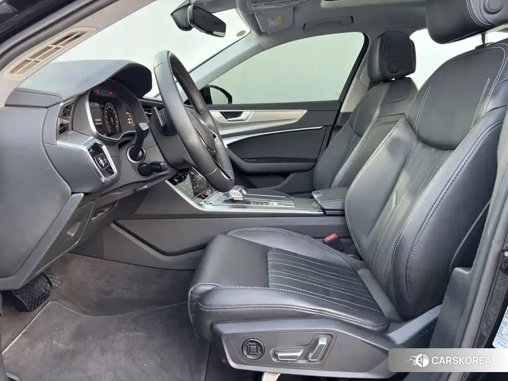 Audi A6L 2024 Черный из Китая, фото 4