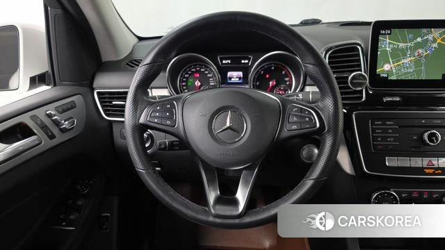 Mercedes-Benz GLE - Class W166 2018 Белый из Кореи, фото 4