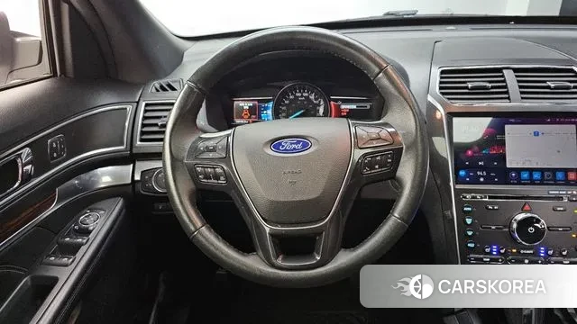 Ford Explorer 2018 Белый из Кореи, фото 4