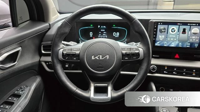 Kia Sportage 5th Generation 2023 Серебристо-серый из Кореи, фото 4