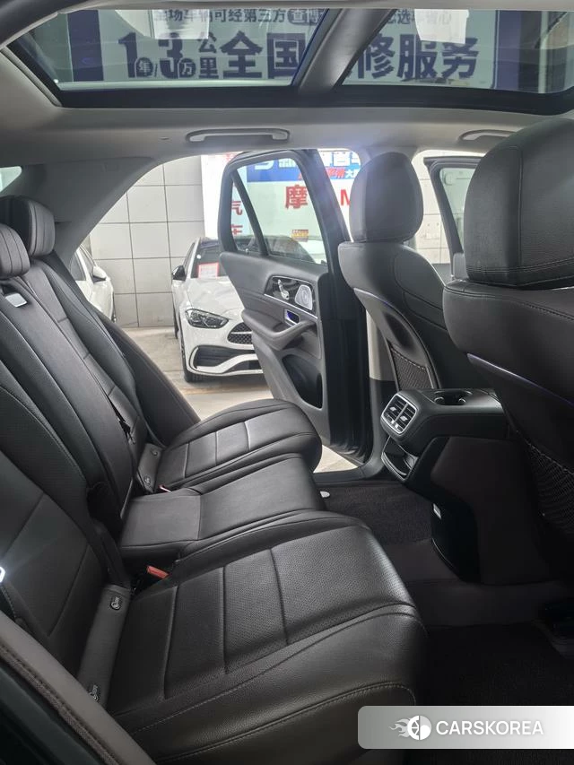 Mercedes-Benz GLE (import) 2021 Черный из Китая, фото 4