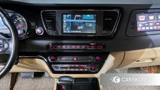 Kia The New Carnival 2019 Белый из Кореи, фото 4
