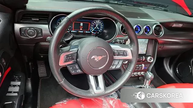 Ford Mustang 2022 Красный из Кореи, фото 4