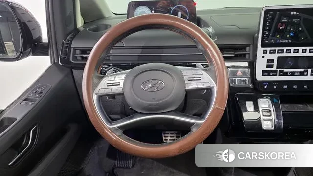 Hyundai Staria 2022 Серый из Кореи, фото 4