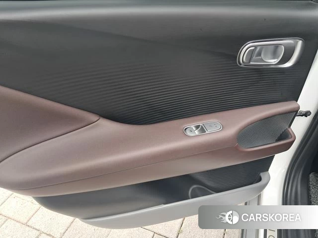Hyundai Ionic 6 2023 Белый из Кореи, фото 4