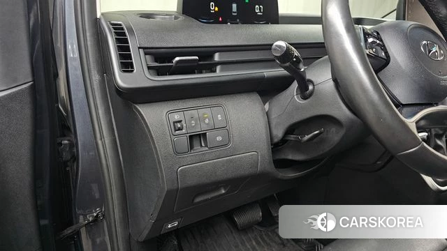 Hyundai Staria 2022 Серый из Кореи, фото 4