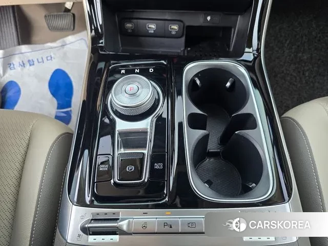 Kia Carnival 4th generation 2021 Черный из Кореи, фото 4