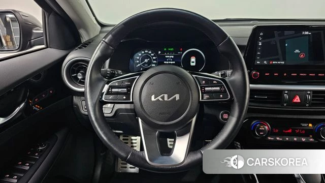 Kia The New K3 2nd generation 2023 Серый из Кореи, фото 4