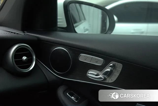 Mercedes-Benz GLC-Class X253 2020 Черный из Кореи, фото 4