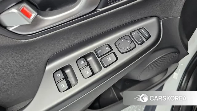 Hyundai The New Kona 2022 Белый из Кореи, фото 4