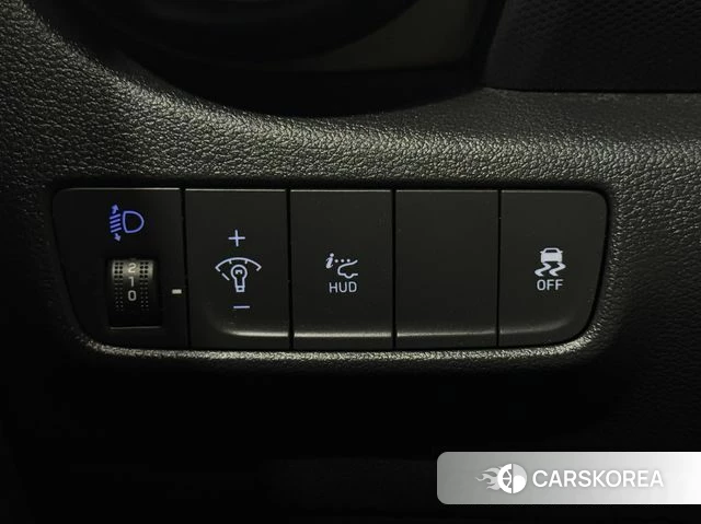 Hyundai The New Kona 2022 Серебристо-серый из Кореи, фото 4