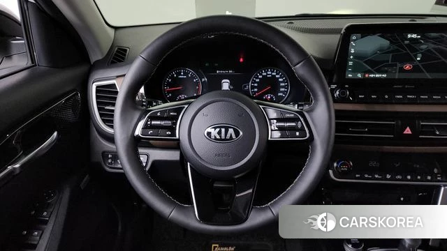 Kia Seltos 2021 Белый из Кореи, фото 4
