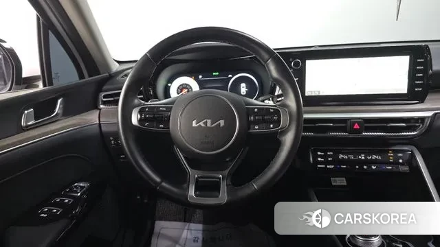 Kia K5 Hybrid 3rd Generation 2023 Белый из Кореи, фото 4