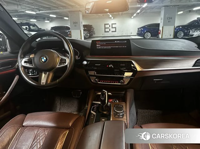 BMW 5 Series (G30) 2020 Черный из Кореи, фото 4