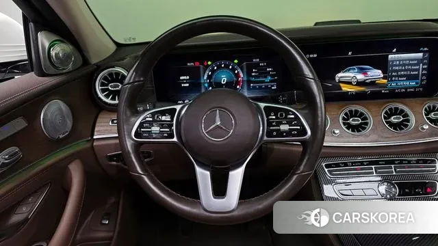 Mercedes-Benz E-Class W213 2020 Белый из Кореи, фото 4