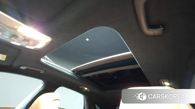 Genesis GV70 2023 Черный из Кореи, фото 4