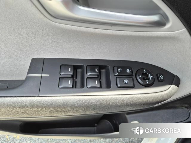 Kia The New Kia Ray 2024 Белый из Кореи, фото 4