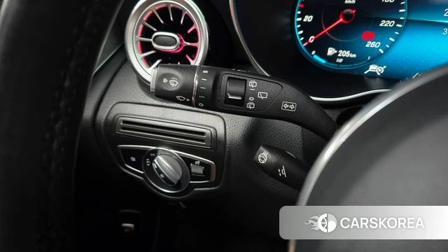 Mercedes-Benz GLC-Class X253 2021 Белый из Кореи, фото 4