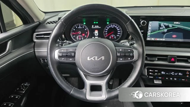 Kia K5 3rd generation 2023 Черный из Кореи, фото 4